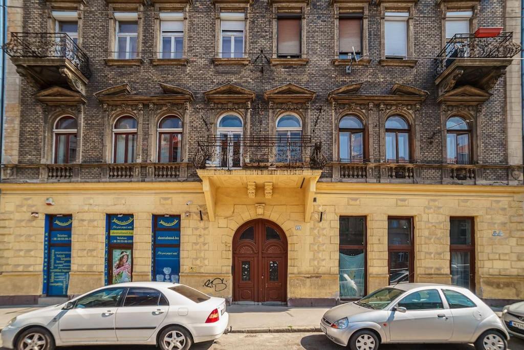 Cityscape Budget Rottenbiller Budapest
